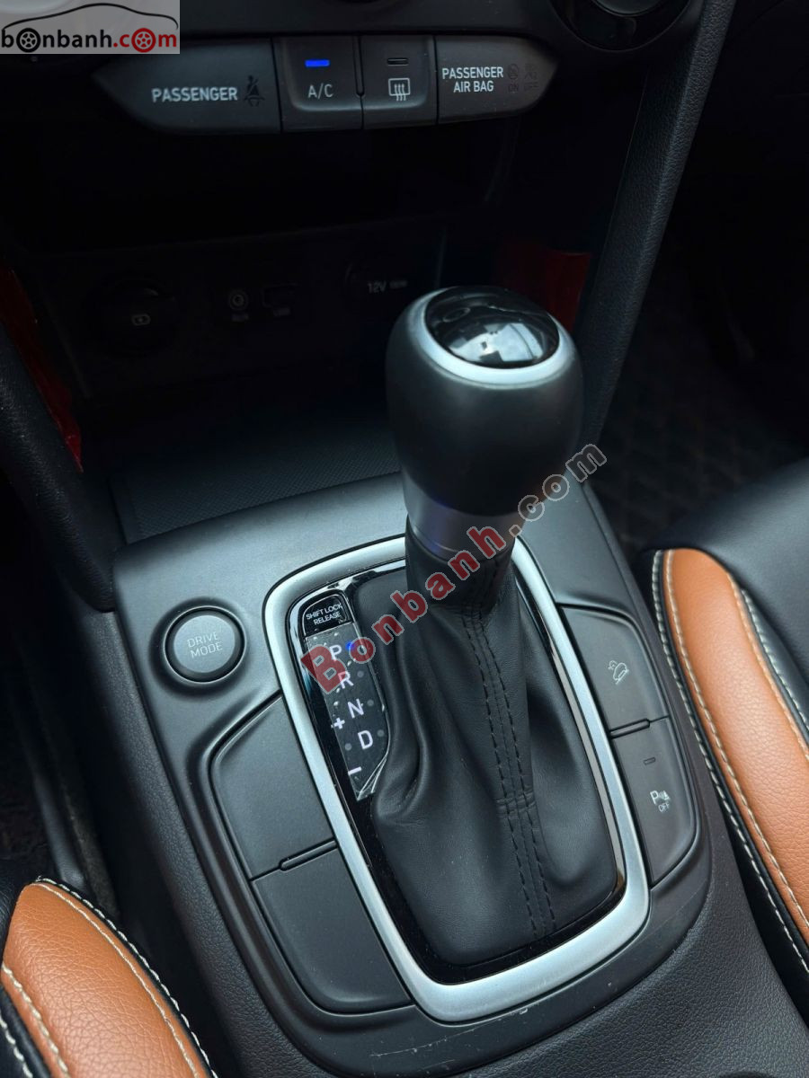 Bán ô tô Hyundai Kona Tiêu Chuẩn 2.0 AT - 2021 - xe cũ