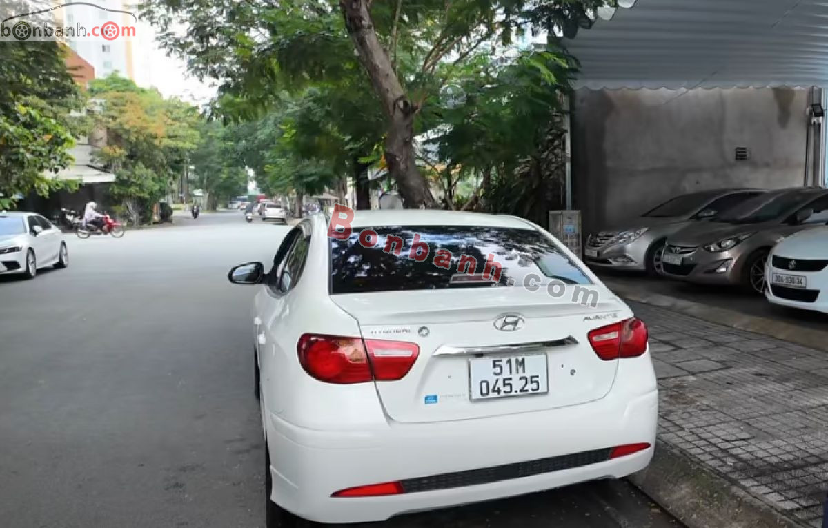 Bán ô tô Hyundai Avante 1.6 MT - 2012 - xe cũ