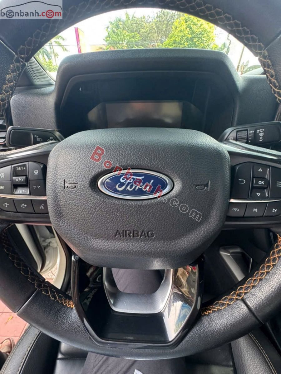 Bán ô tô Ford Ranger Wildtrak 2.0L 4x4 AT - 2022 - xe cũ