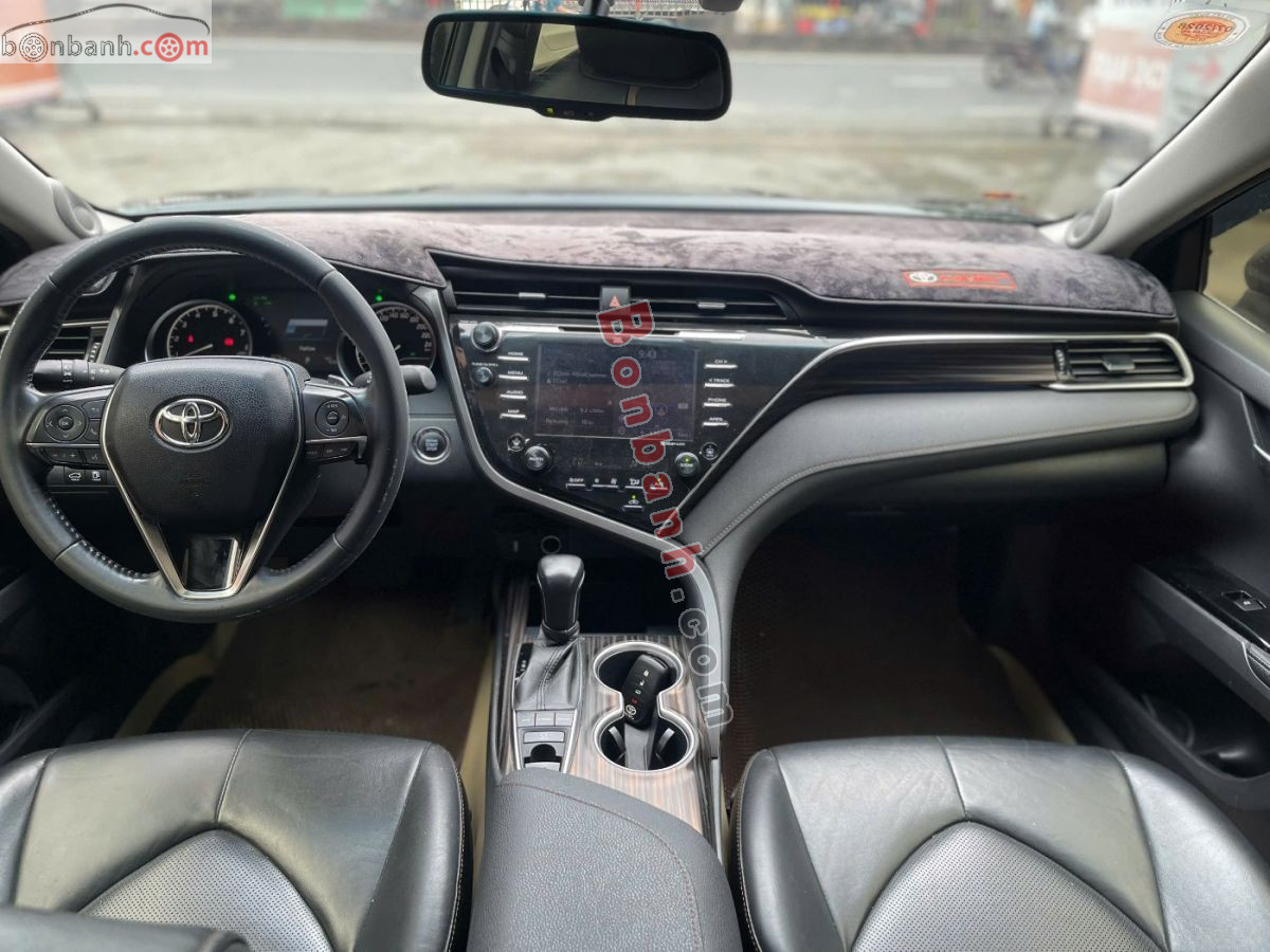Bán ô tô Toyota Camry 2.5Q - 2020 - xe cũ