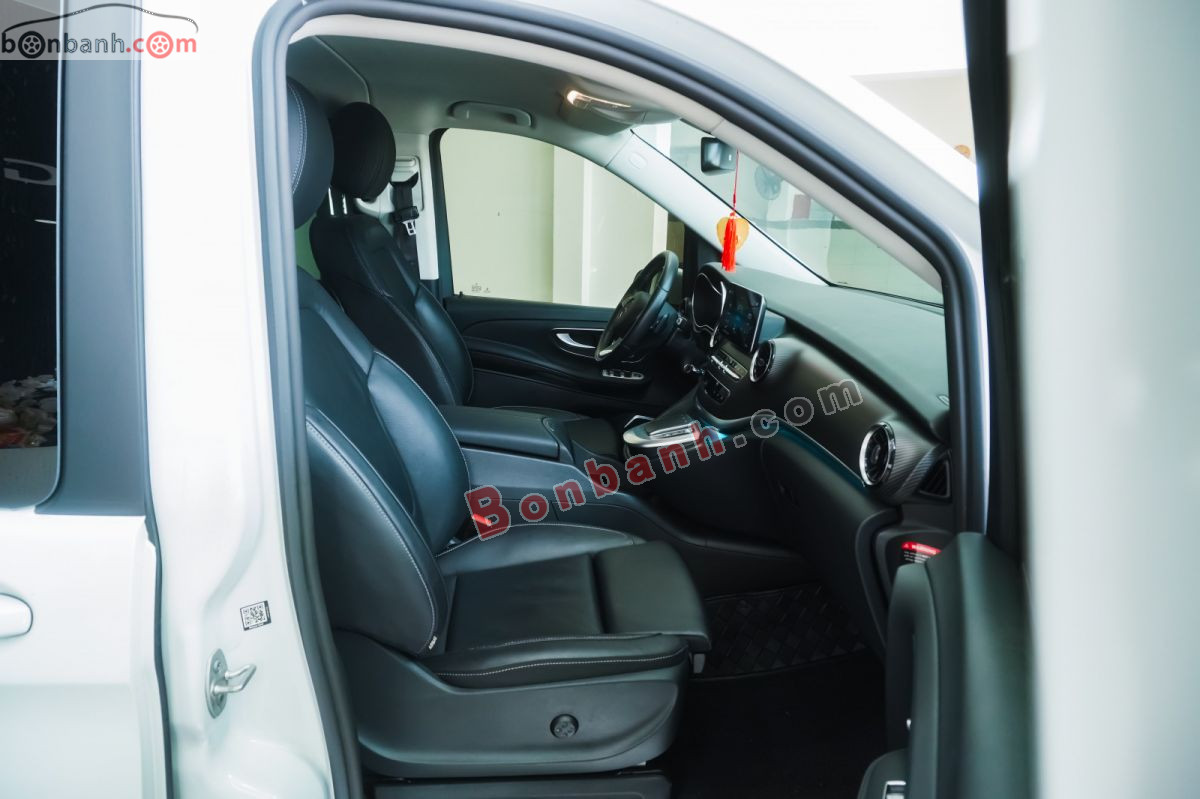Bán ô tô Mercedes Benz V class V250 AMG - 2023 - xe cũ
