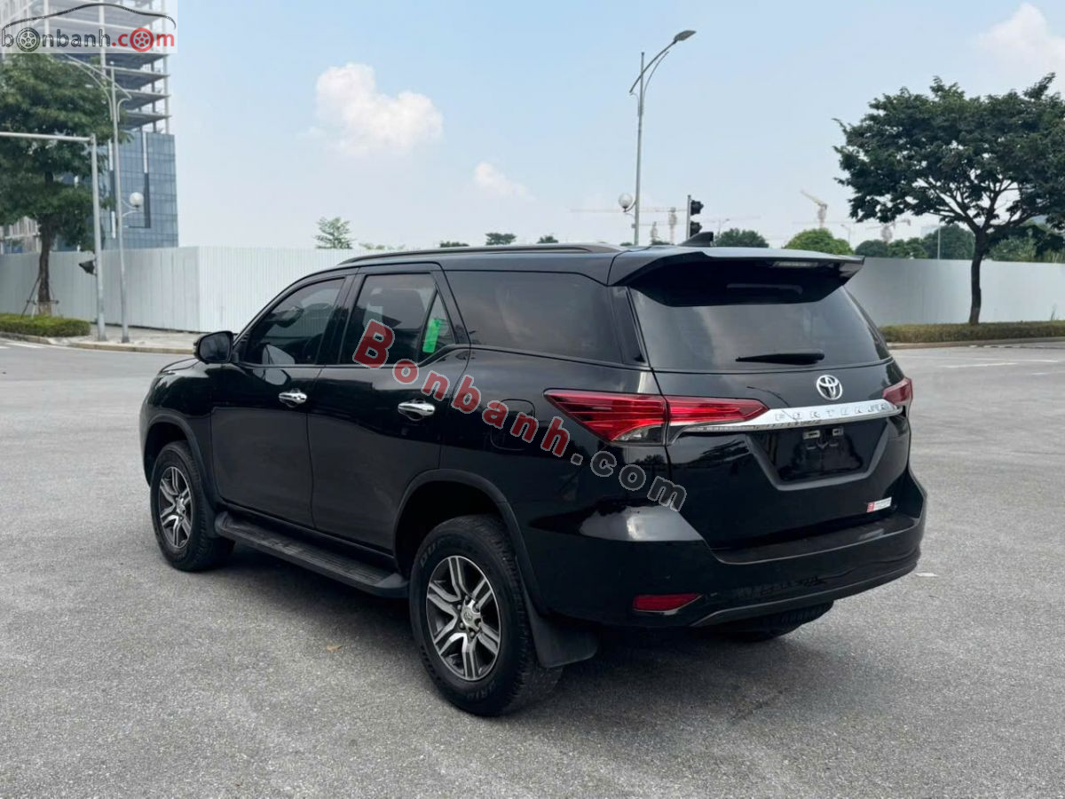 Bán ô tô Toyota Fortuner 2.4L 4x2 AT - 2022 - xe cũ
