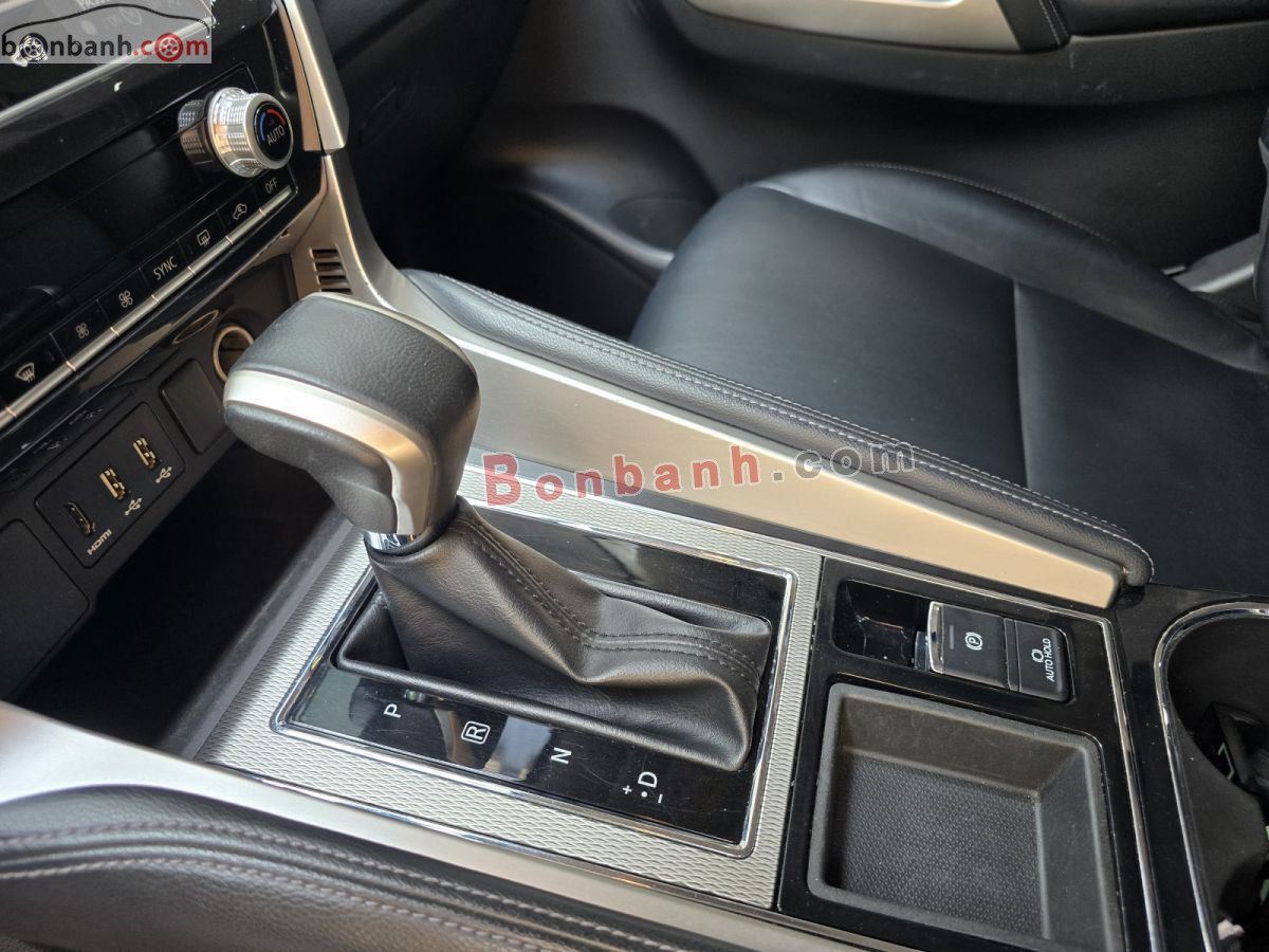 Bán ô tô Mitsubishi Pajero Sport 2.4D 4x2 AT - 2021 - xe cũ