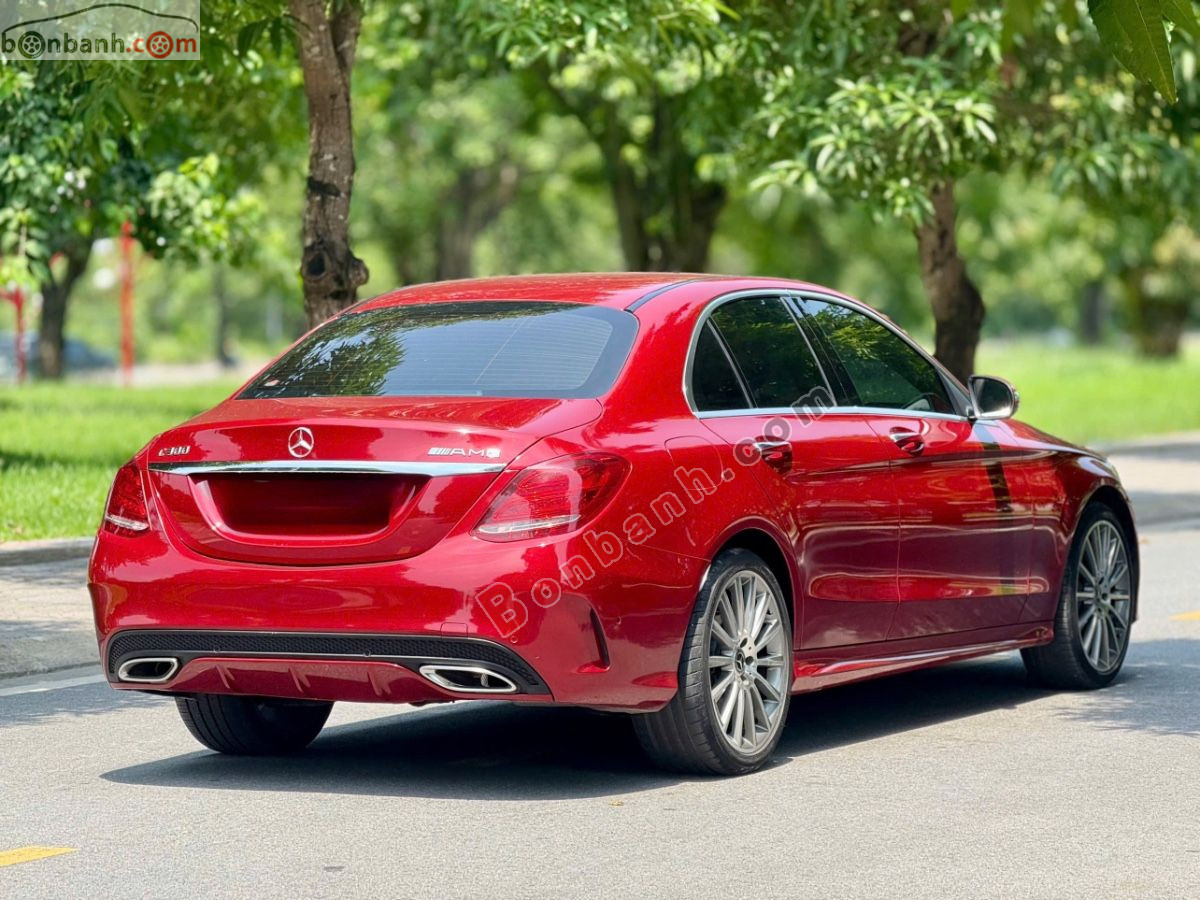 Bán ô tô Mercedes Benz C class C300 AMG - 2017 - xe cũ