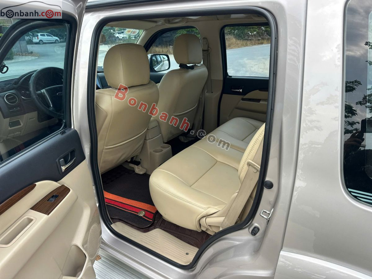 Bán ô tô Ford Everest 2.5L 4x2 MT - 2013 - xe cũ