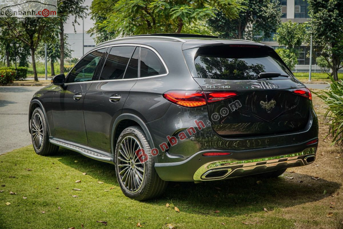 Bán ô tô Mercedes Benz GLC 300 4Matic - 2023 - xe cũ