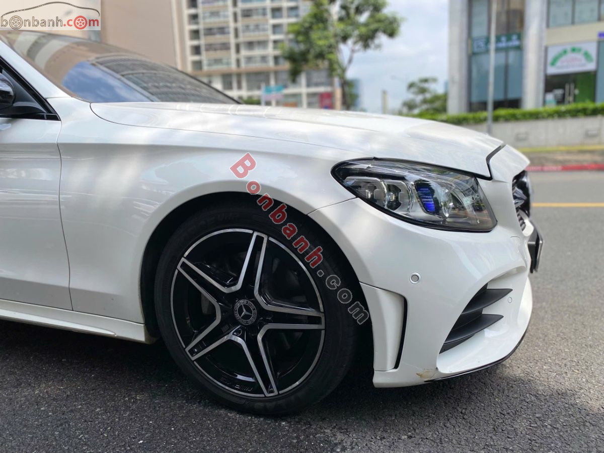 Bán ô tô Mercedes Benz C class C300 AMG - 2021 - xe cũ