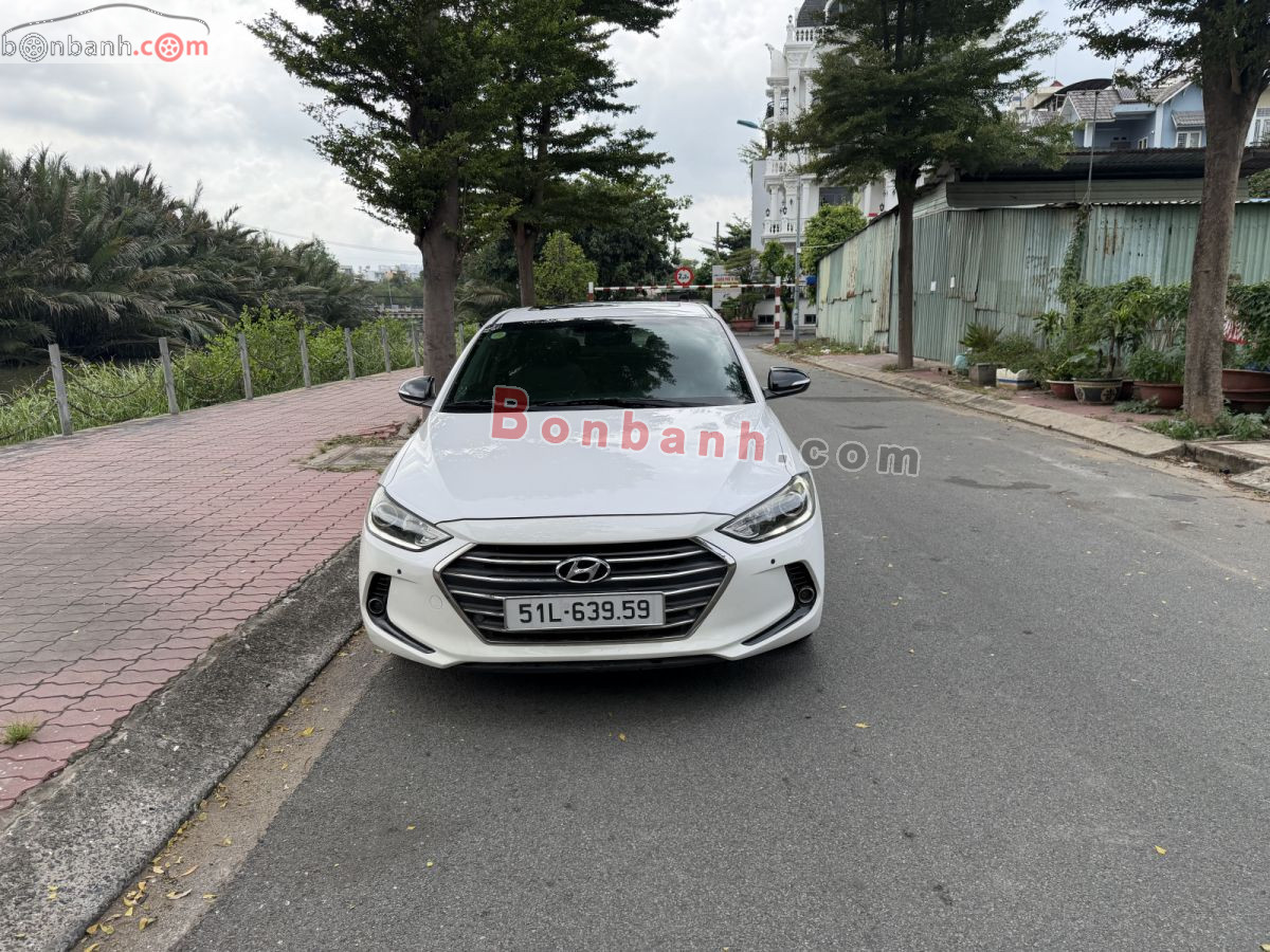 Bán ô tô Hyundai Elantra 2.0 AT - 2019 - xe cũ