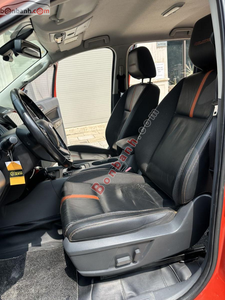 Bán ô tô Ford Ranger Wildtrak 3.2L 4x4 AT - 2015 - xe cũ
