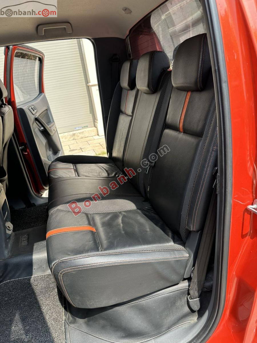 Bán ô tô Ford Ranger Wildtrak 3.2L 4x4 AT - 2015 - xe cũ