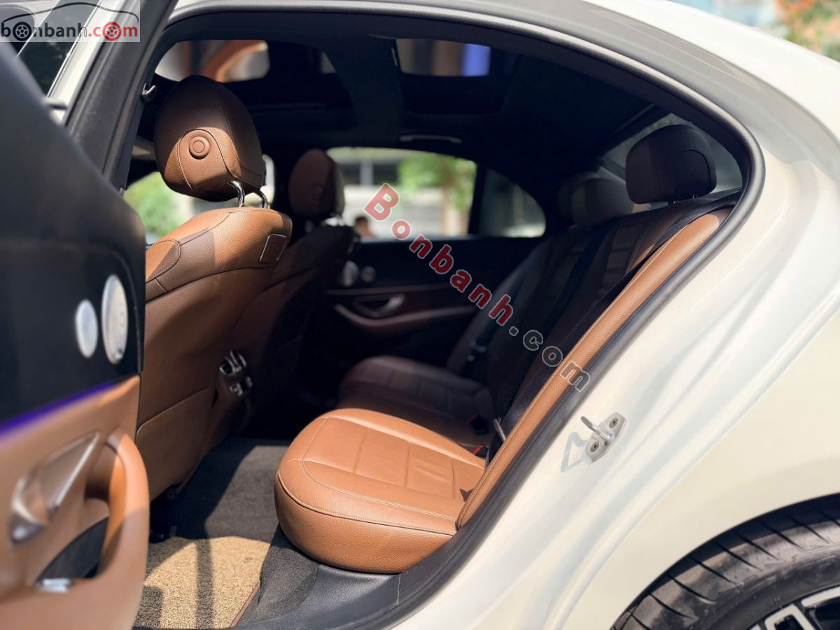 Bán ô tô Mercedes Benz E class E200 Sport - 2019 - xe cũ