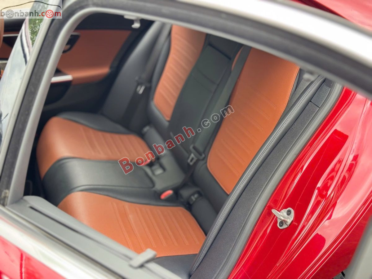 Bán ô tô Mercedes Benz C class C300 AMG - 2021 - xe cũ