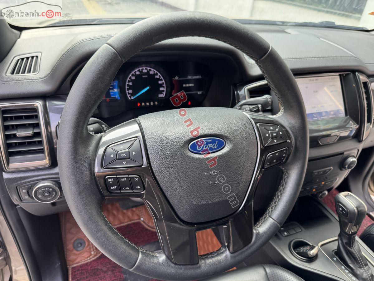 Bán ô tô Ford Everest Titanium 2.0L 4x2 AT - 2020 - xe cũ