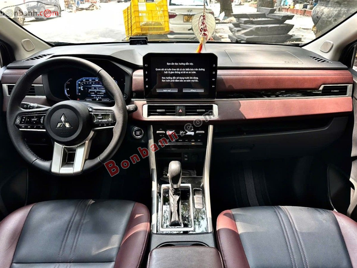 Bán ô tô Mitsubishi Xpander Cross 1.5 AT - 2025 - xe cũ