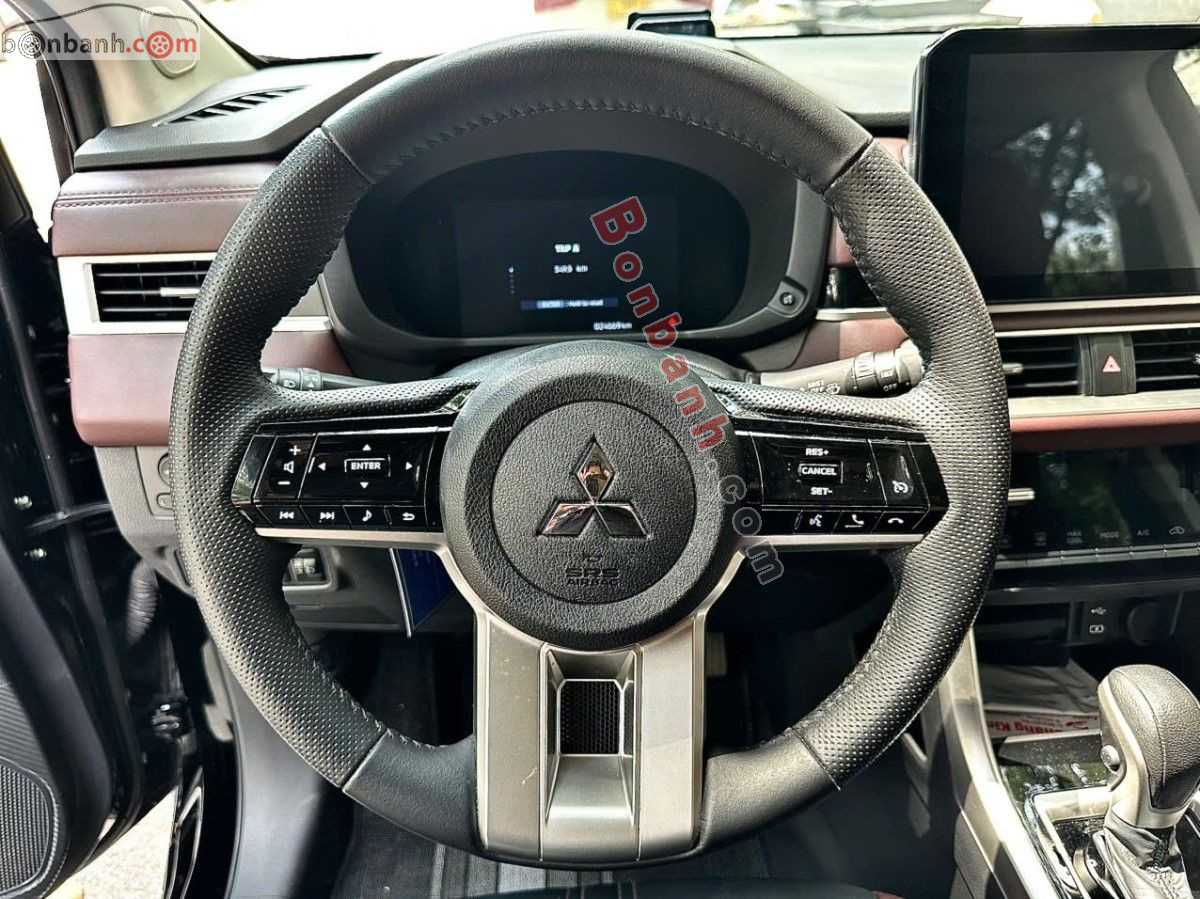 Bán ô tô Mitsubishi Xpander Cross 1.5 AT - 2025 - xe cũ