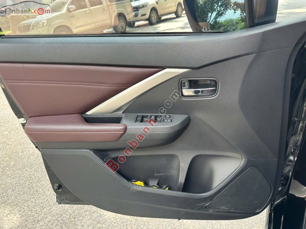 Bán ô tô Mitsubishi Xpander Cross 1.5 AT - 2025 - xe cũ