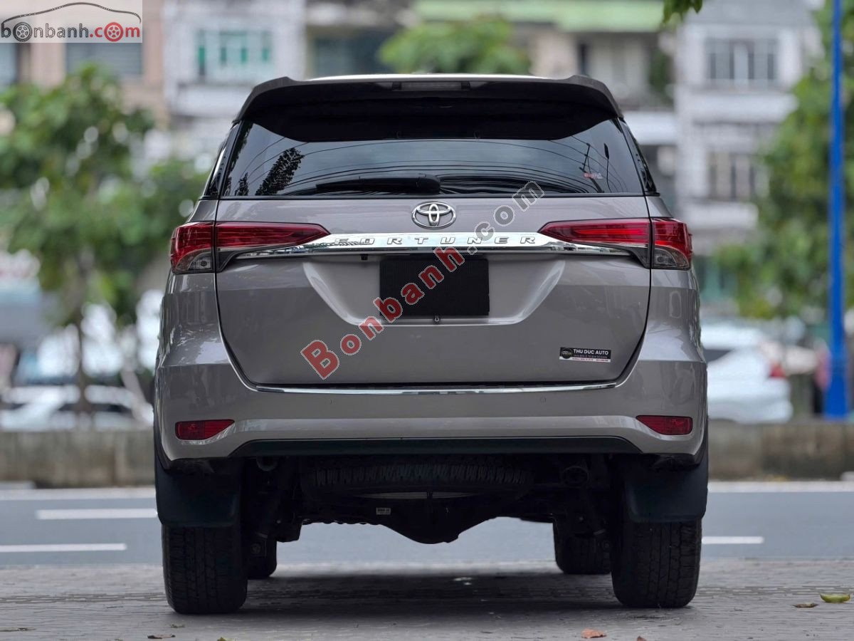 Bán ô tô Toyota Fortuner 2.4L 4x2 AT - 2022 - xe cũ