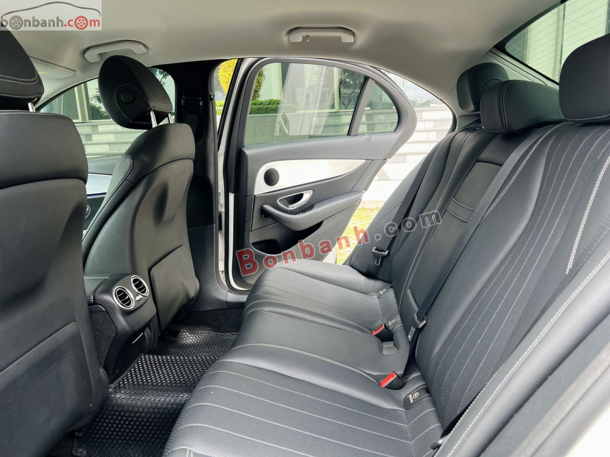 Bán ô tô Mercedes Benz E class E180 - 2021 - xe cũ