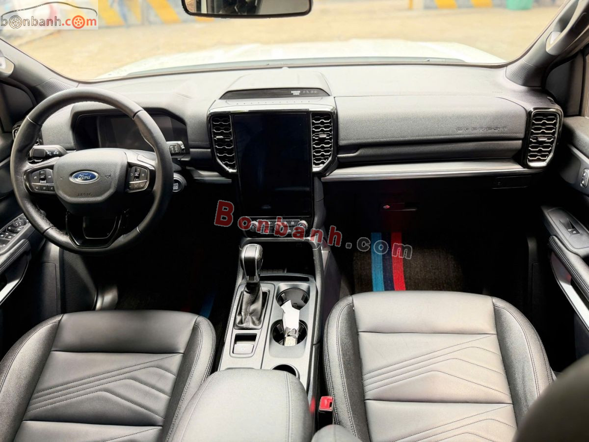 Bán ô tô Ford Everest Titanium 2.0L 4x2 AT - 2022 - xe cũ