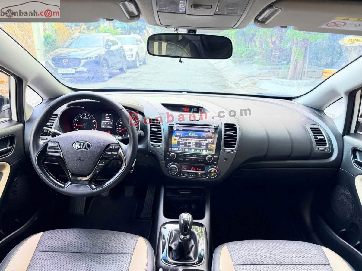 Bán ô tô Kia Cerato 1.6 MT - 2017 - xe cũ
