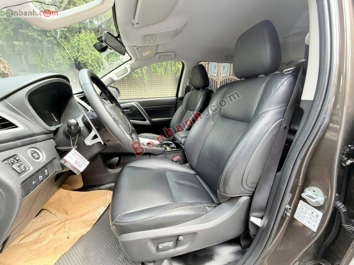 Bán ô tô Mitsubishi Pajero Sport 2.4D 4x2 AT - 2020 - xe cũ
