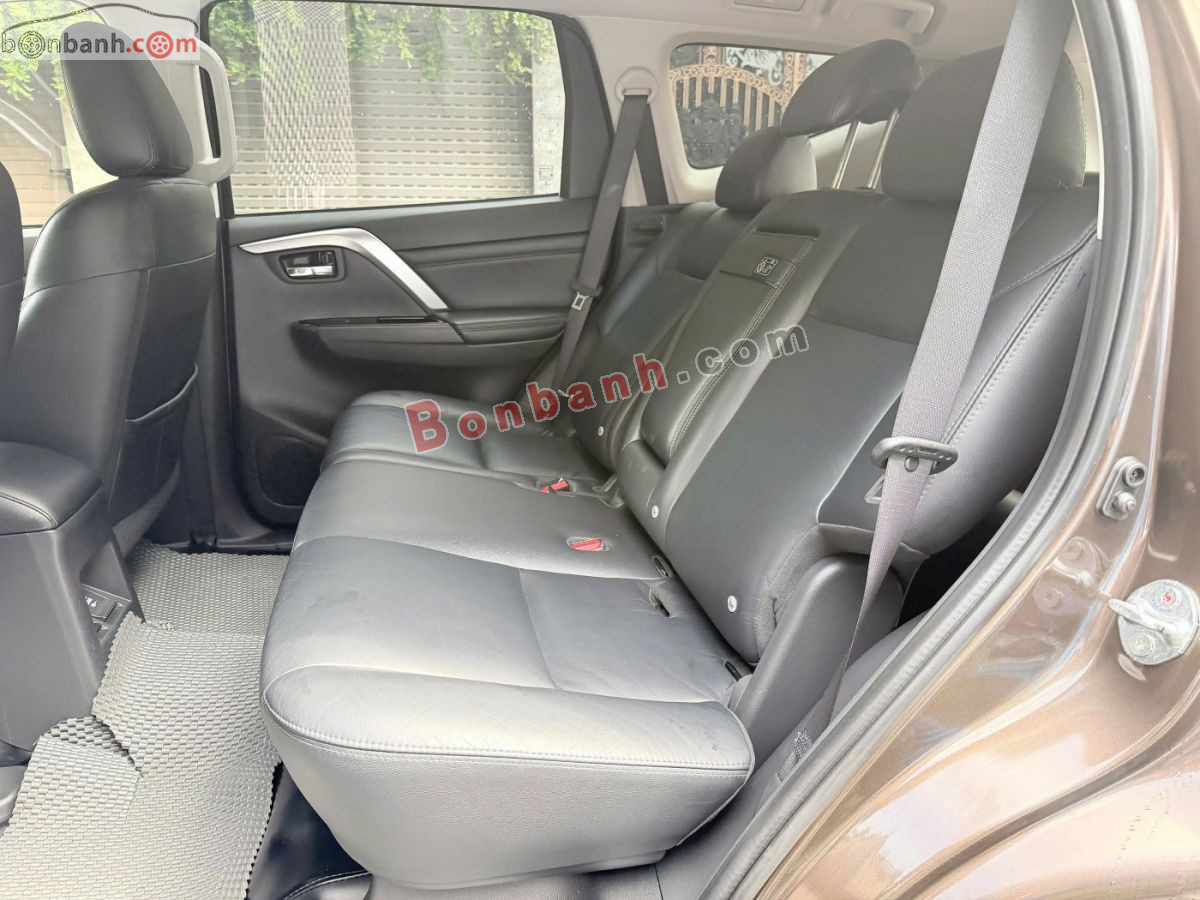Bán ô tô Mitsubishi Pajero Sport 2.4D 4x2 AT - 2020 - xe cũ