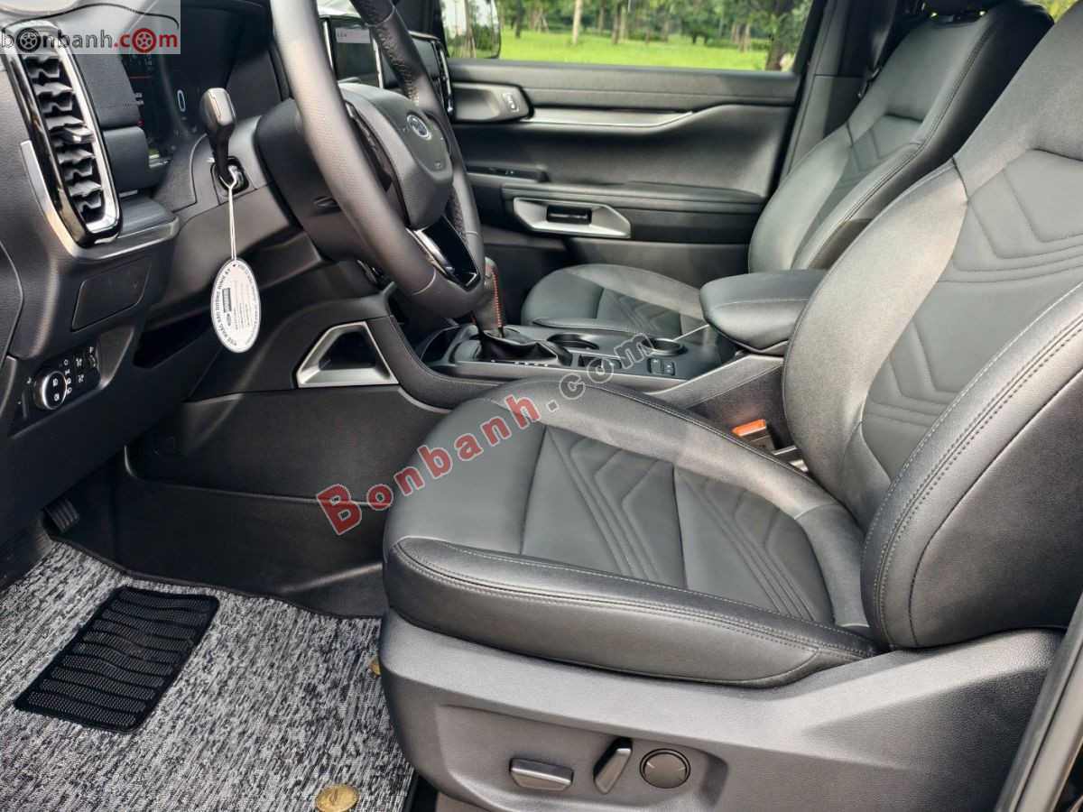 Bán ô tô Ford Everest Titanium 2.0L 4x2 AT - 2025 - xe cũ