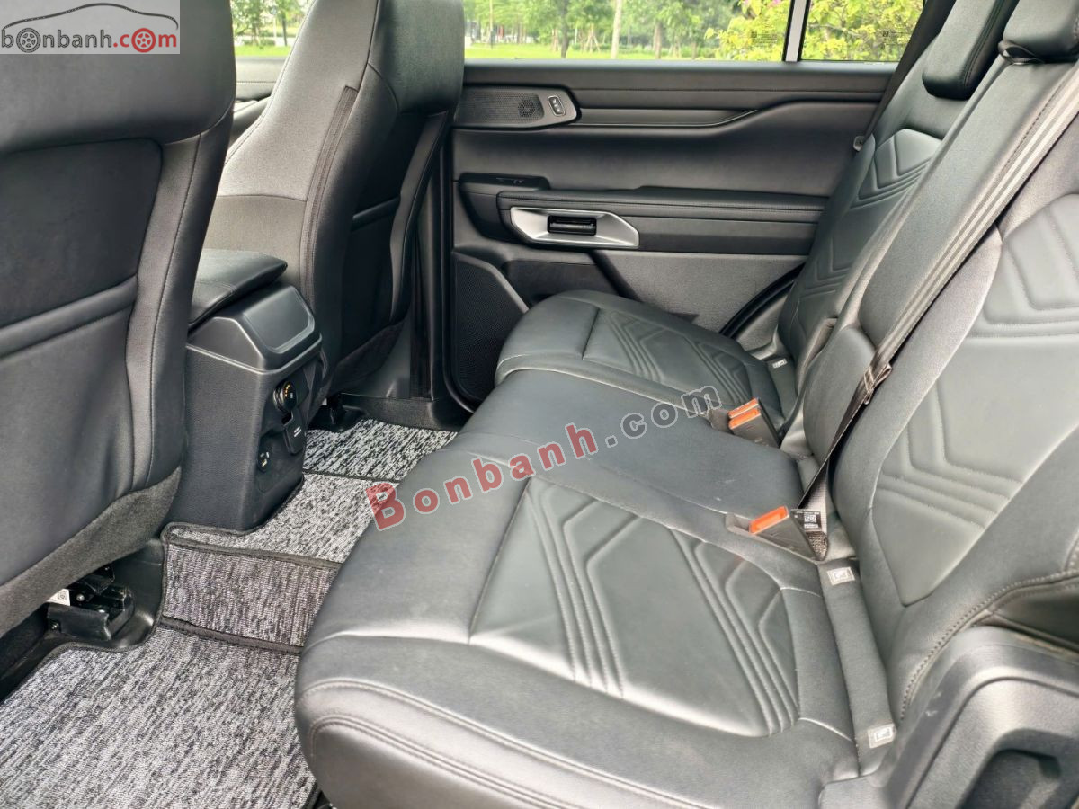 Bán ô tô Ford Everest Titanium 2.0L 4x2 AT - 2025 - xe cũ