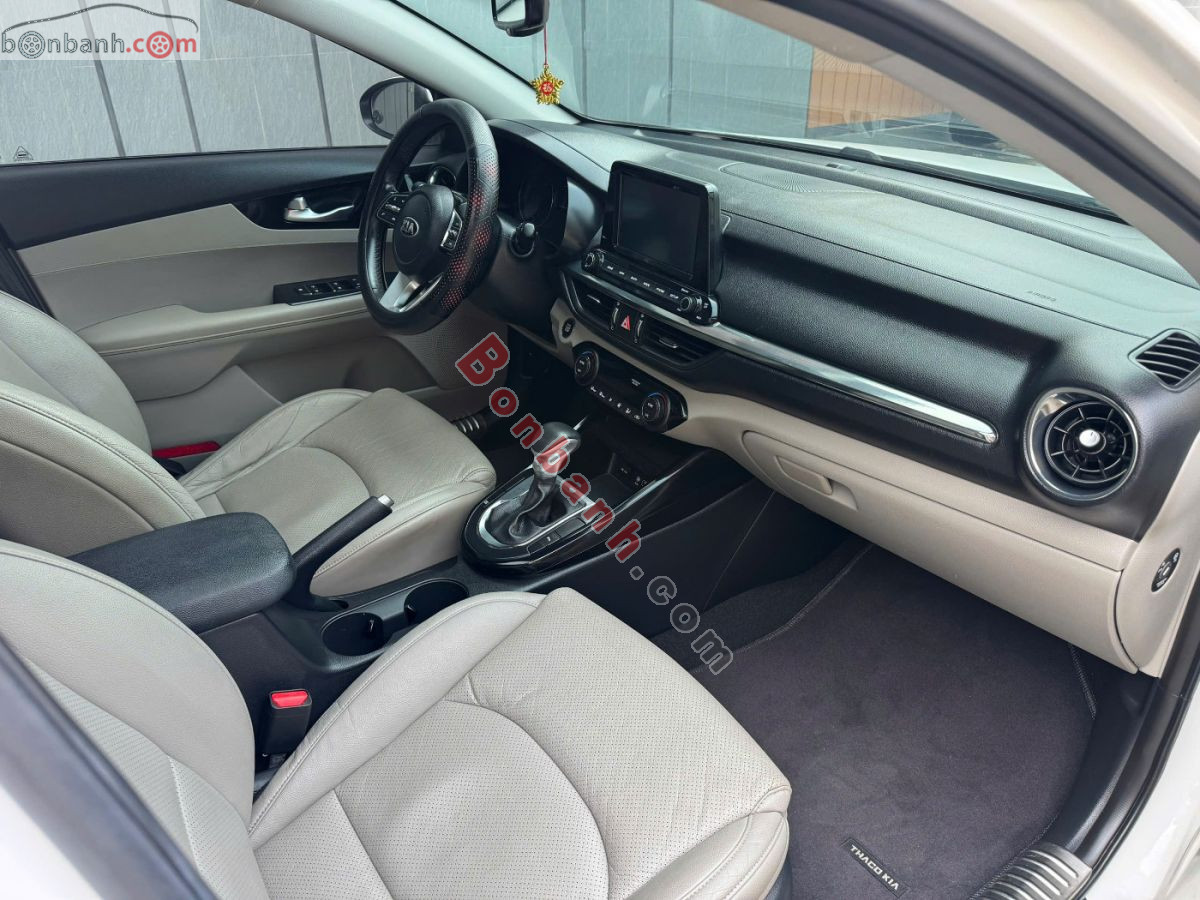 Bán ô tô Kia Cerato 1.6 AT Deluxe - 2019 - xe cũ
