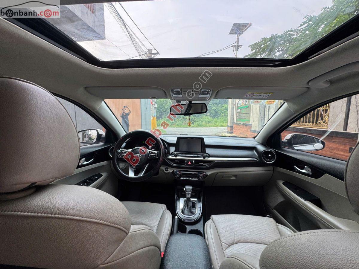 Bán ô tô Kia Cerato 1.6 AT Deluxe - 2019 - xe cũ