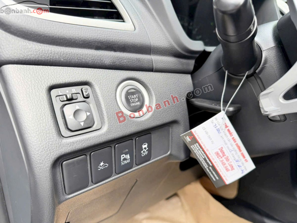 Bán ô tô Mitsubishi Pajero Sport 2.4D 4x2 AT - 2020 - xe cũ