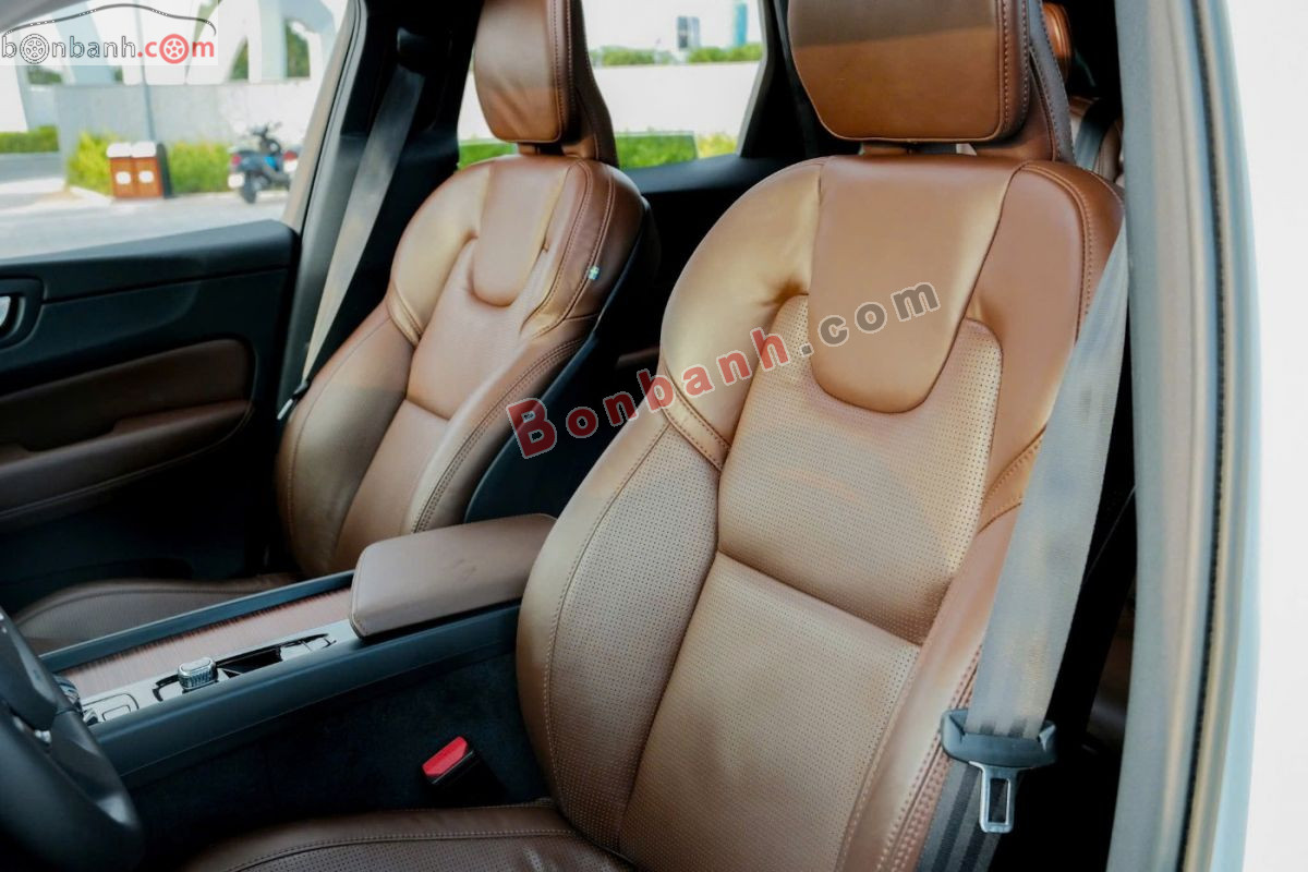 Bán ô tô Volvo XC60 Ultimate Bright B6 AWD - 2023 - xe cũ