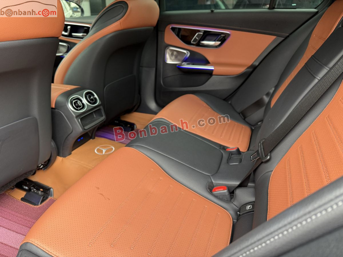Bán ô tô Mercedes Benz C class C300 AMG - 2025 - xe cũ