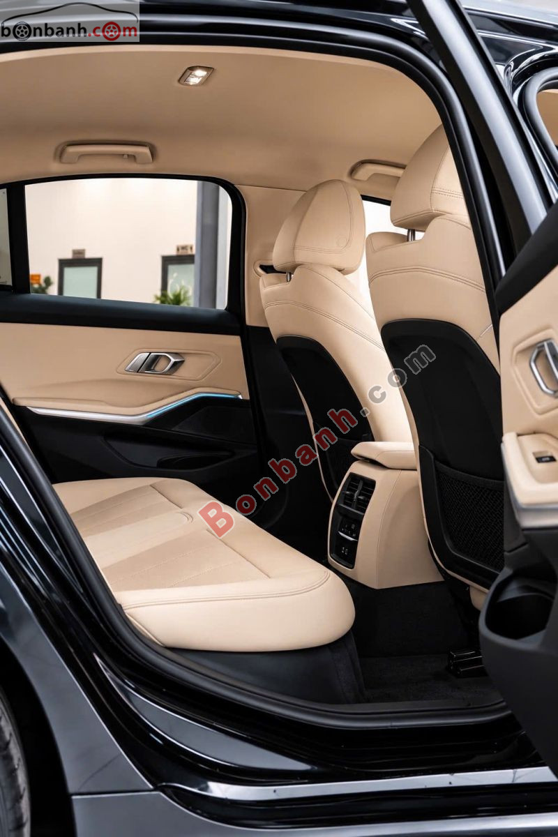 Bán ô tô BMW 3 Series 320i Sport Line - 2023 - xe cũ