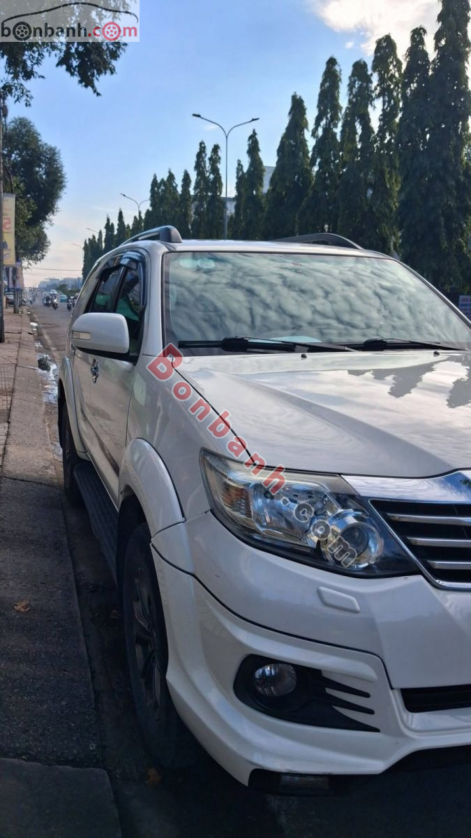 Bán ô tô Toyota Fortuner TRD Sportivo 4x4 AT - 2015 - xe cũ