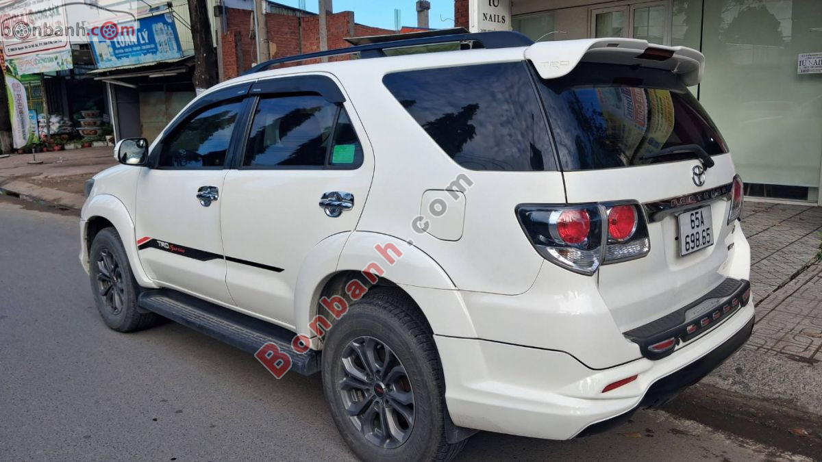 Bán ô tô Toyota Fortuner TRD Sportivo 4x4 AT - 2015 - xe cũ