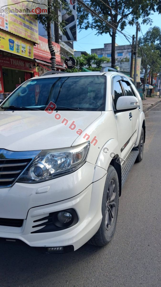 Bán ô tô Toyota Fortuner TRD Sportivo 4x4 AT - 2015 - xe cũ