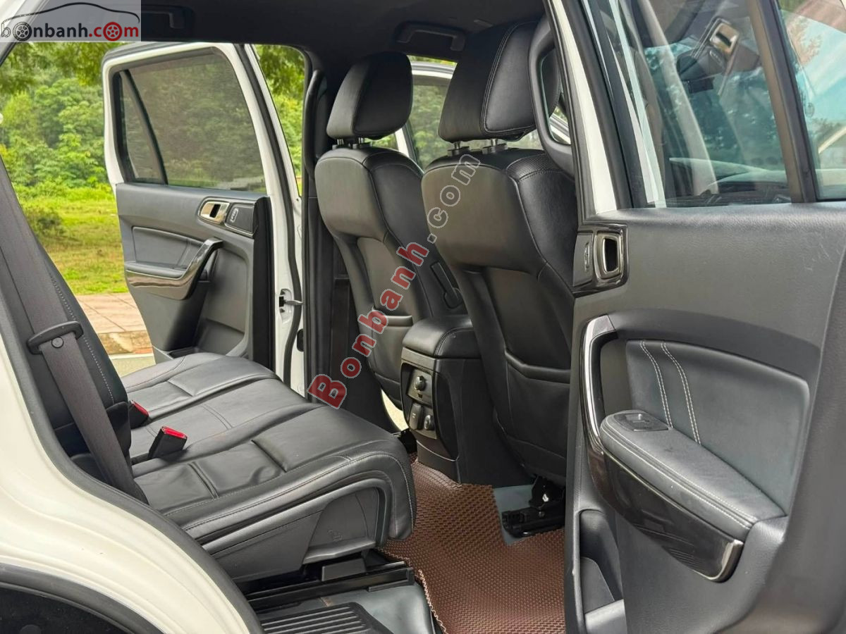 Bán ô tô Ford Everest Titanium 2.0L 4x2 AT - 2018 - xe cũ