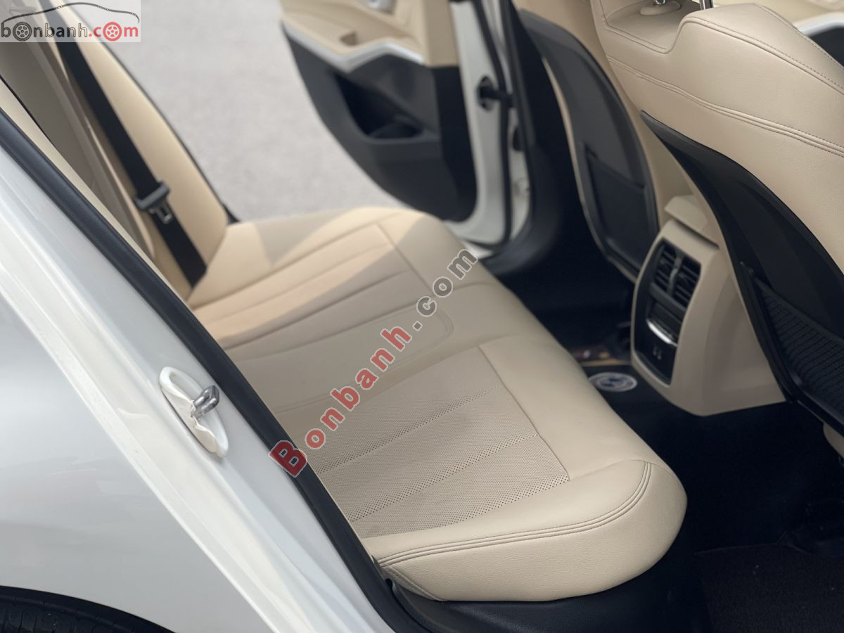 Bán ô tô BMW 3 Series 320i Sport Line - 2023 - xe cũ