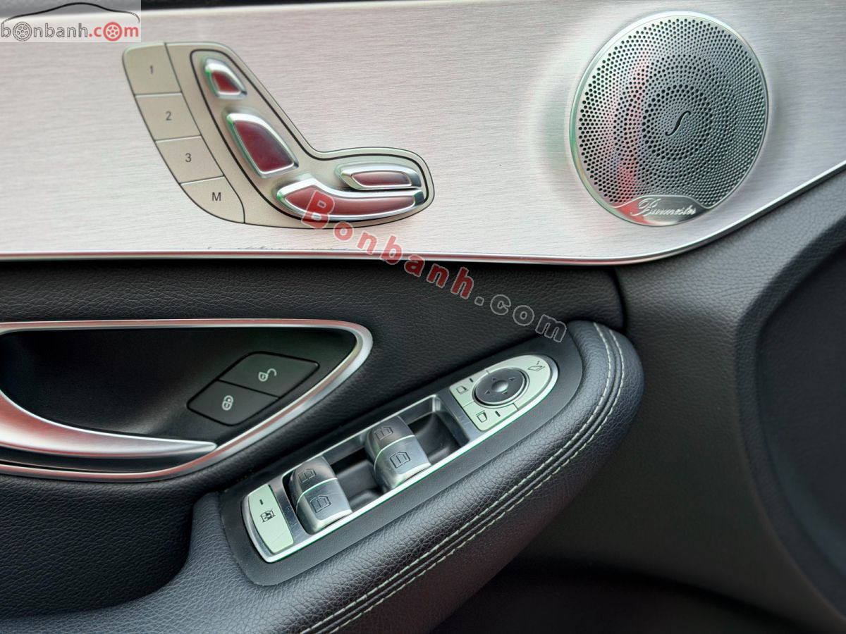 Bán ô tô Mercedes Benz C class C300 AMG - 2017 - xe cũ