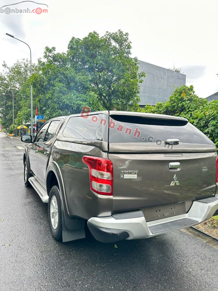 Bán ô tô Mitsubishi Triton 4x2 AT - 2018 - xe cũ