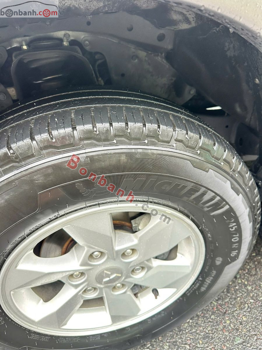 Bán ô tô Mitsubishi Triton 4x2 AT - 2018 - xe cũ