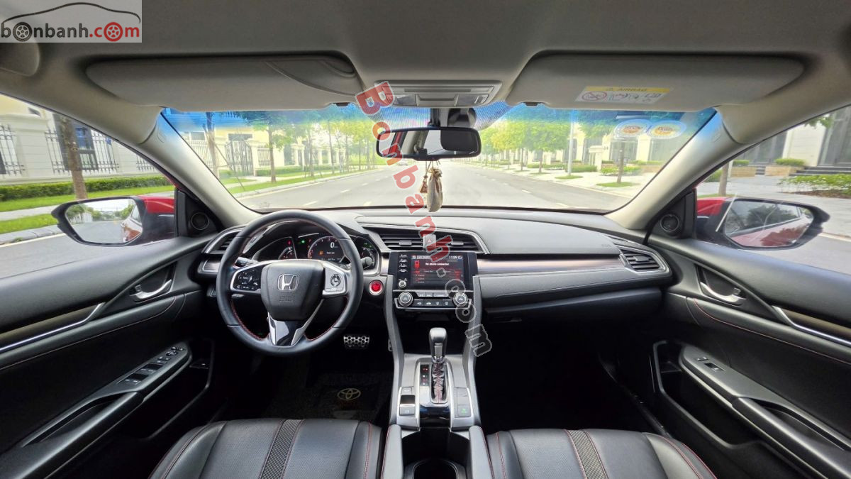 Bán ô tô Honda Civic RS 1.5 AT - 2020 - xe cũ