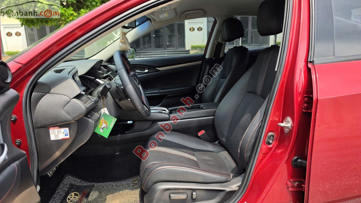 Bán ô tô Honda Civic RS 1.5 AT - 2020 - xe cũ