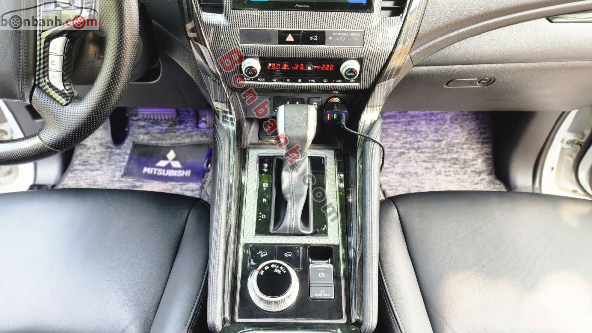 Bán ô tô Mitsubishi Pajero Sport 2.4D 4x4 AT - 2021 - xe cũ