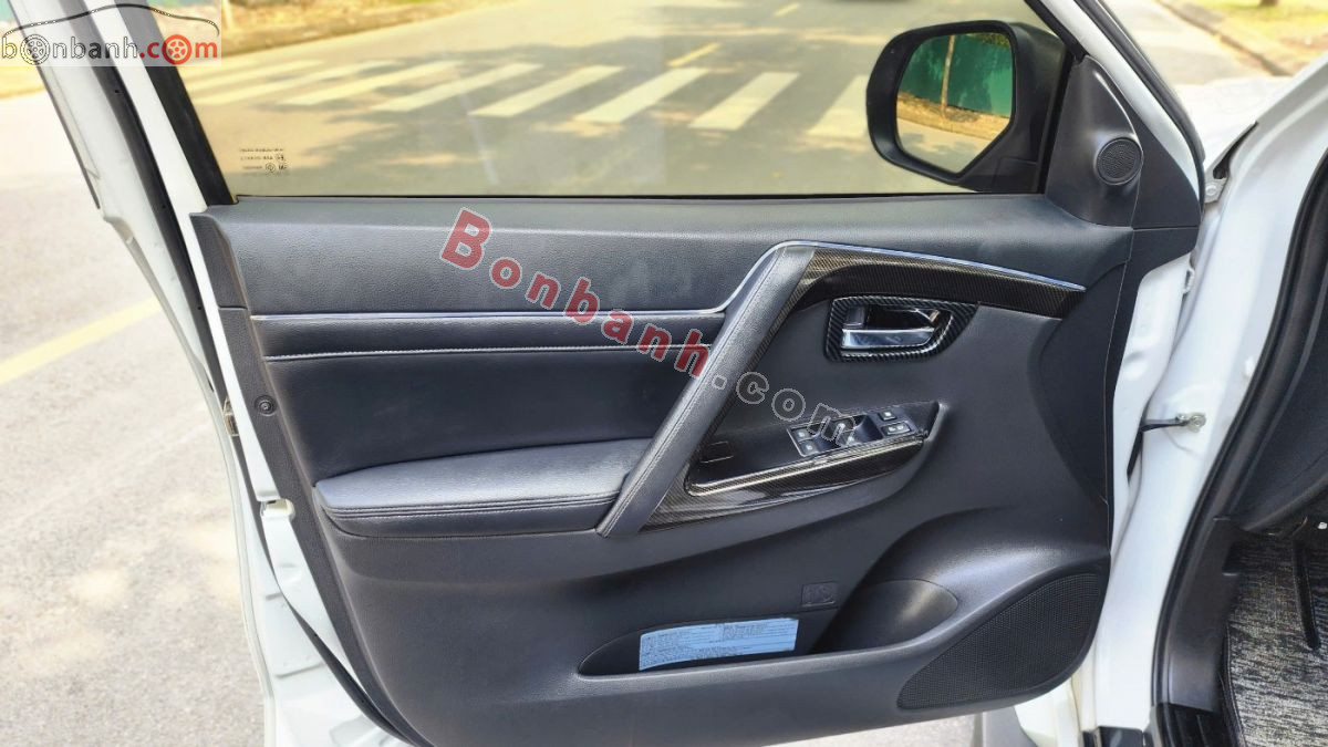 Bán ô tô Mitsubishi Pajero Sport 2.4D 4x4 AT - 2021 - xe cũ