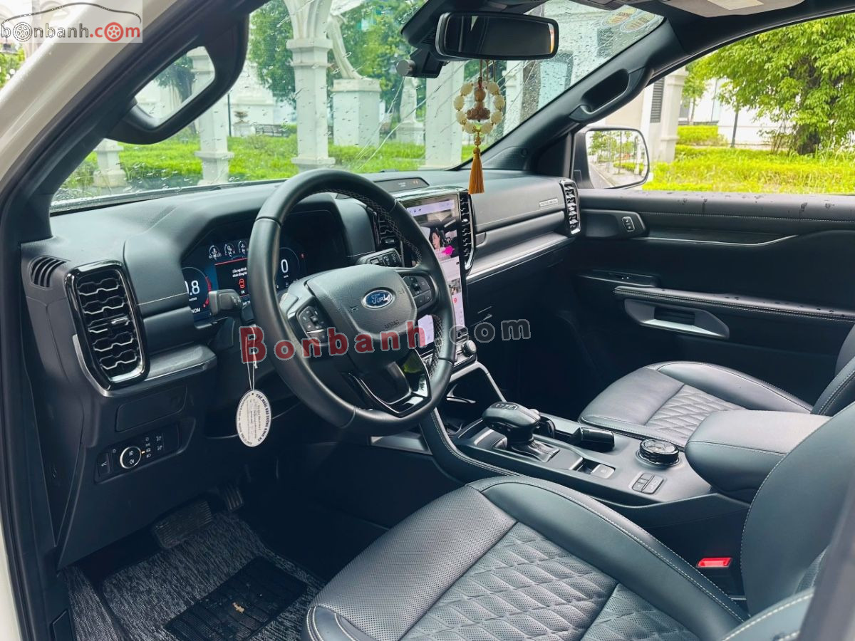 Bán ô tô Ford Everest Platinum 2.0L 4x4 AT - 2024 - xe cũ