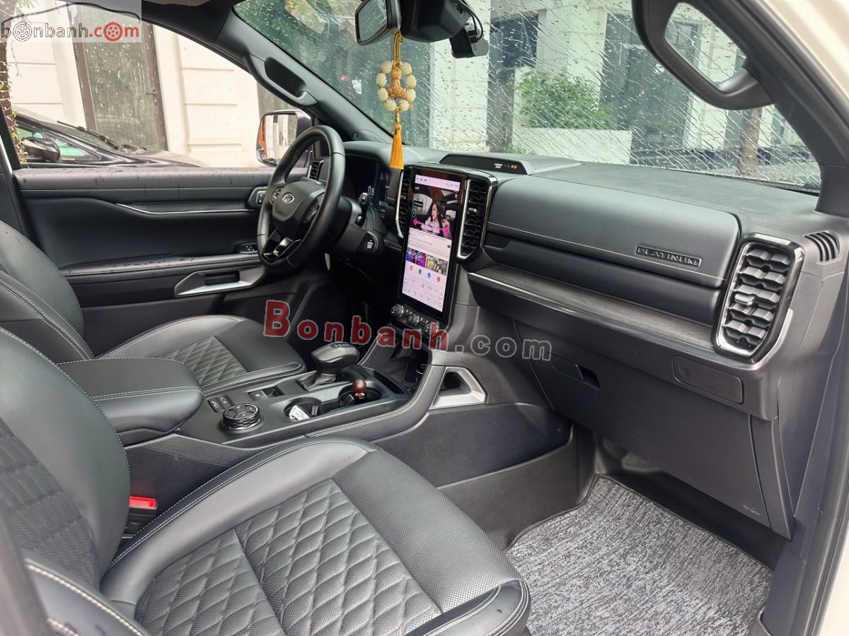 Bán ô tô Ford Everest Platinum 2.0L 4x4 AT - 2024 - xe cũ