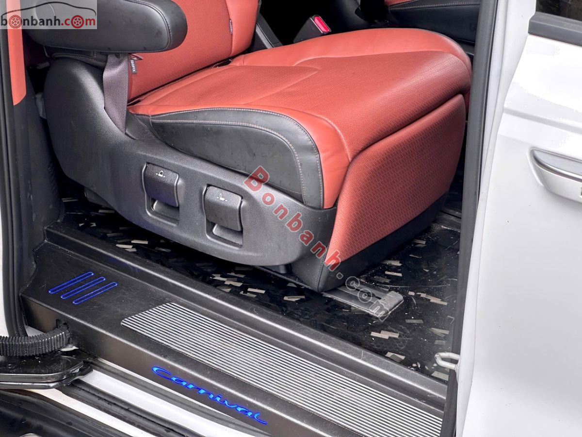 Bán ô tô Kia Carnival Signature 2.2D - 2024 - xe cũ