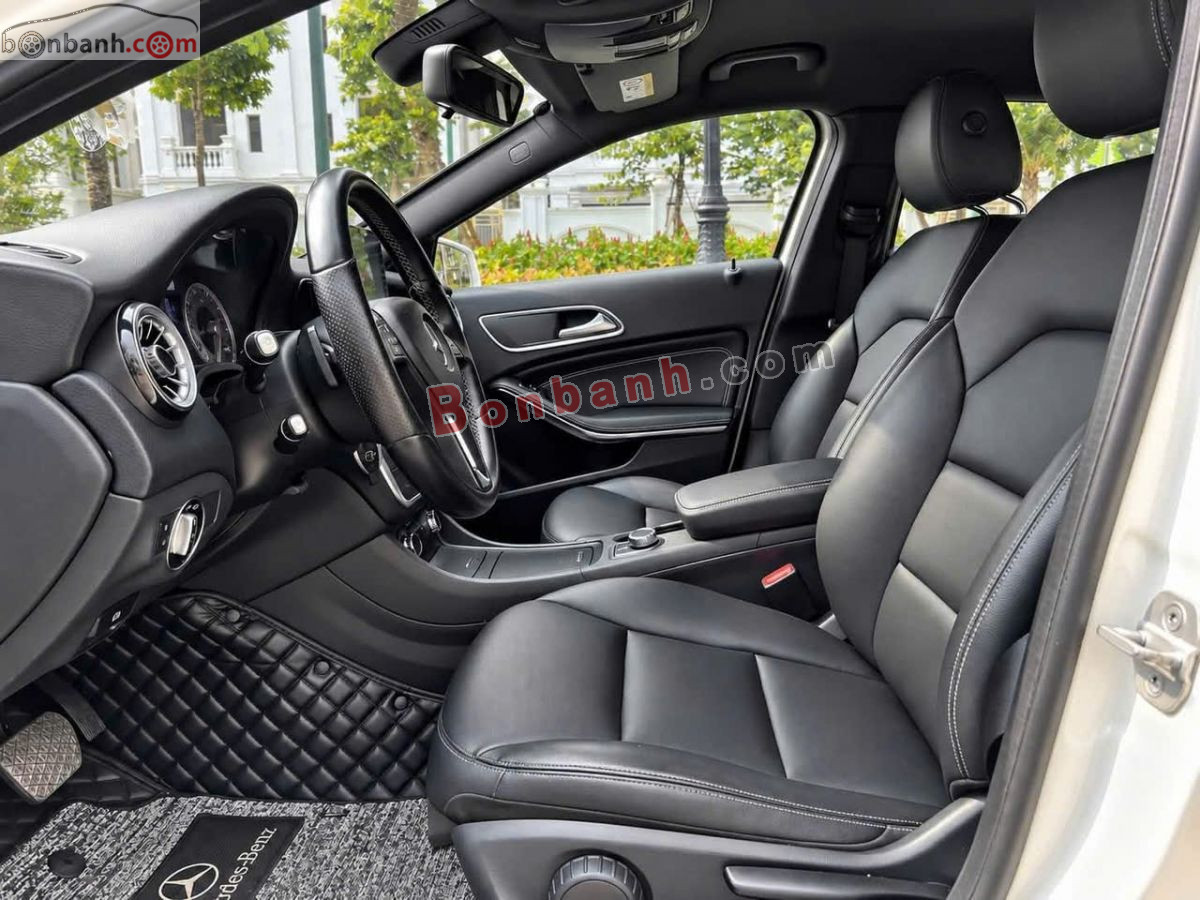Bán ô tô Mercedes Benz A class A200 - 2013 - xe cũ